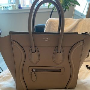 Celine MICRO LUGGAGE HANDBAG IN DRUMMED CALFSKIN
DUNE